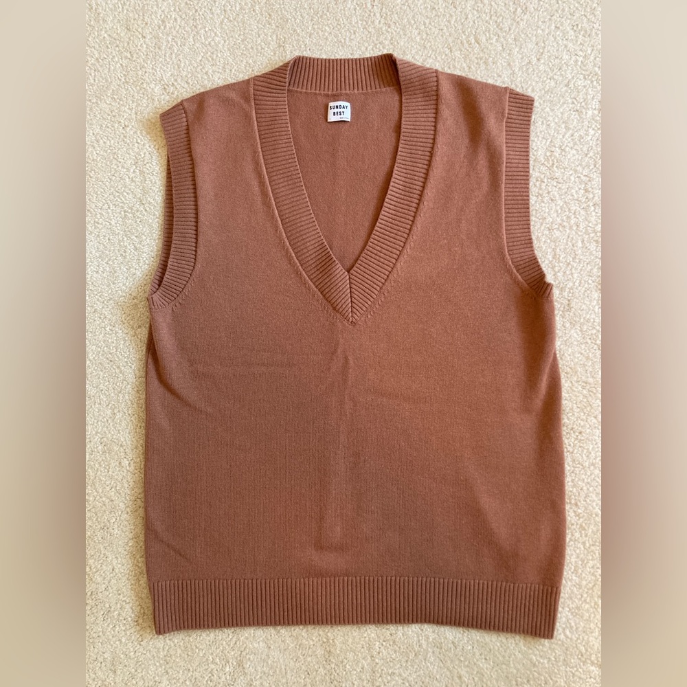 NWOT Aritzia Sunday Best Winston Sweater Vest
